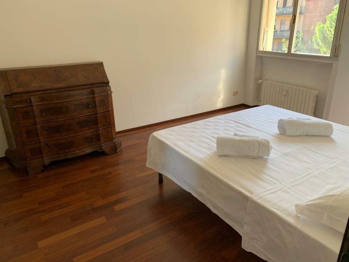 Whouse Luxury Universita' Bolonya Dış mekan fotoğraf
